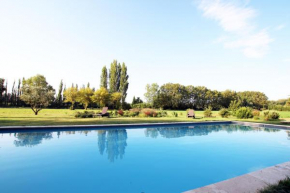 Villa Melodie St Remy 6HA Piscine